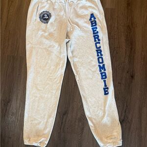 Abercrombie & Fitch Y2K style Joggers